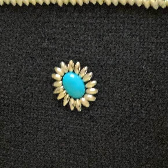 Knit Cardigan Sweater 🌹 - Picture 4 of 5